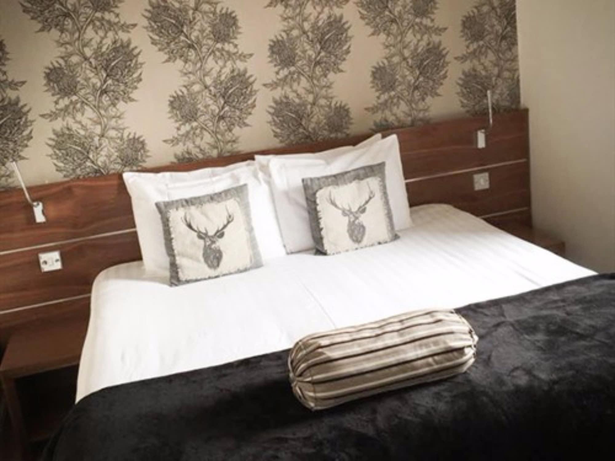 The Drymen Inn Glasgow Esterno foto