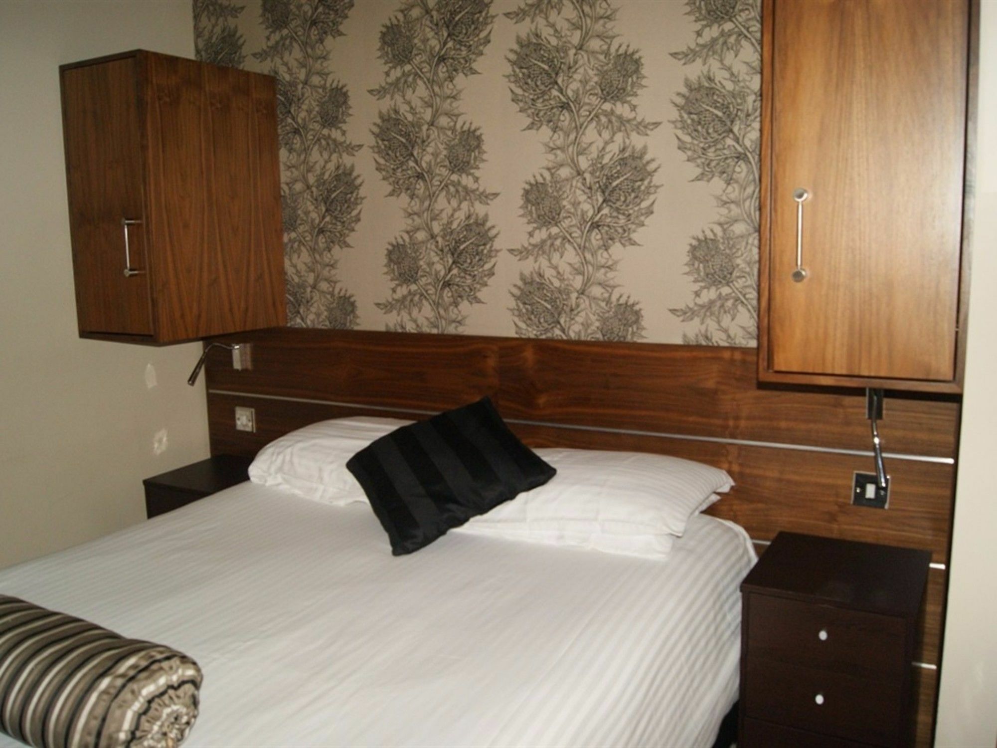 The Drymen Inn Glasgow Esterno foto